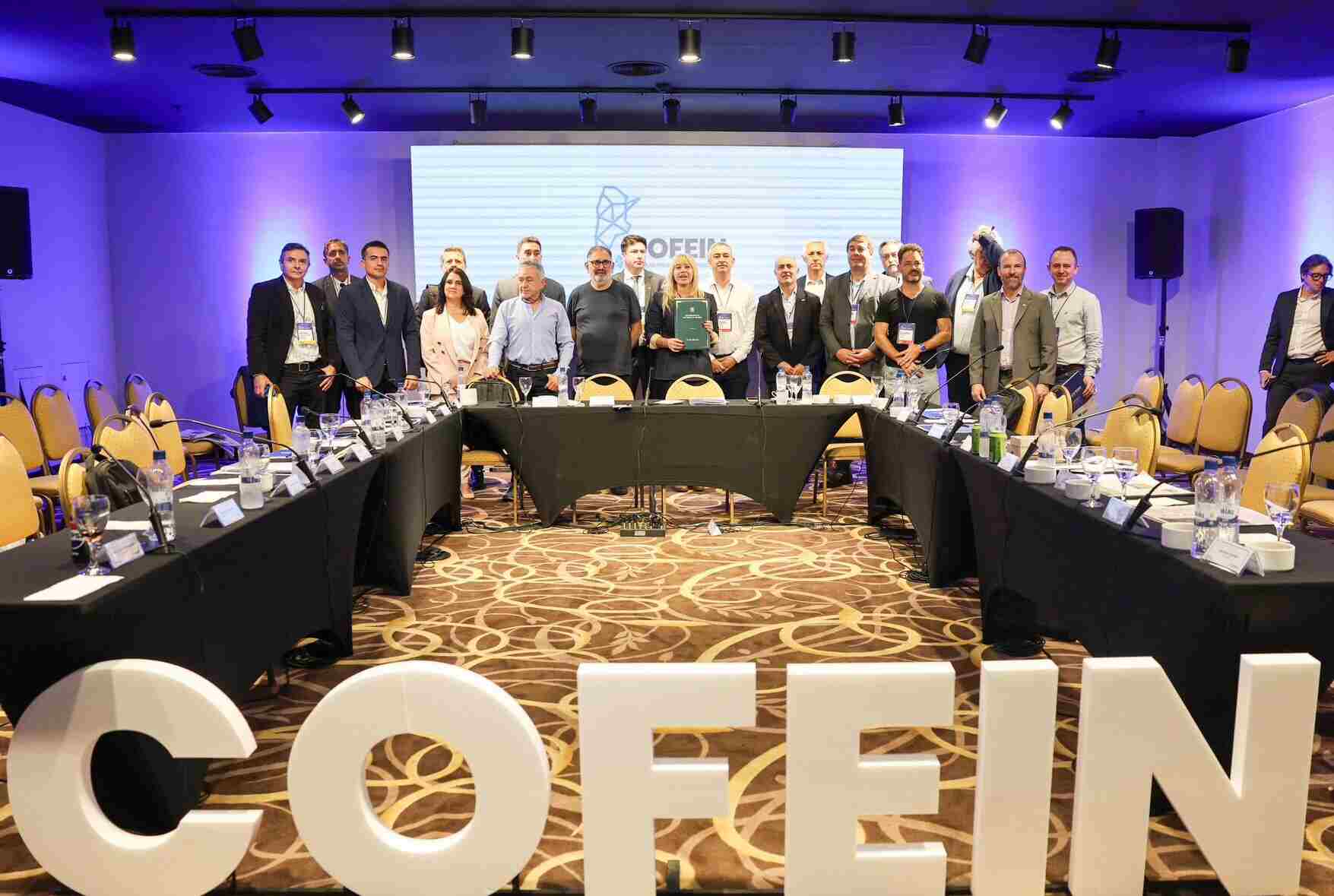 Representantes de 22 ciudades crean el Consejo Federal de Intendentes