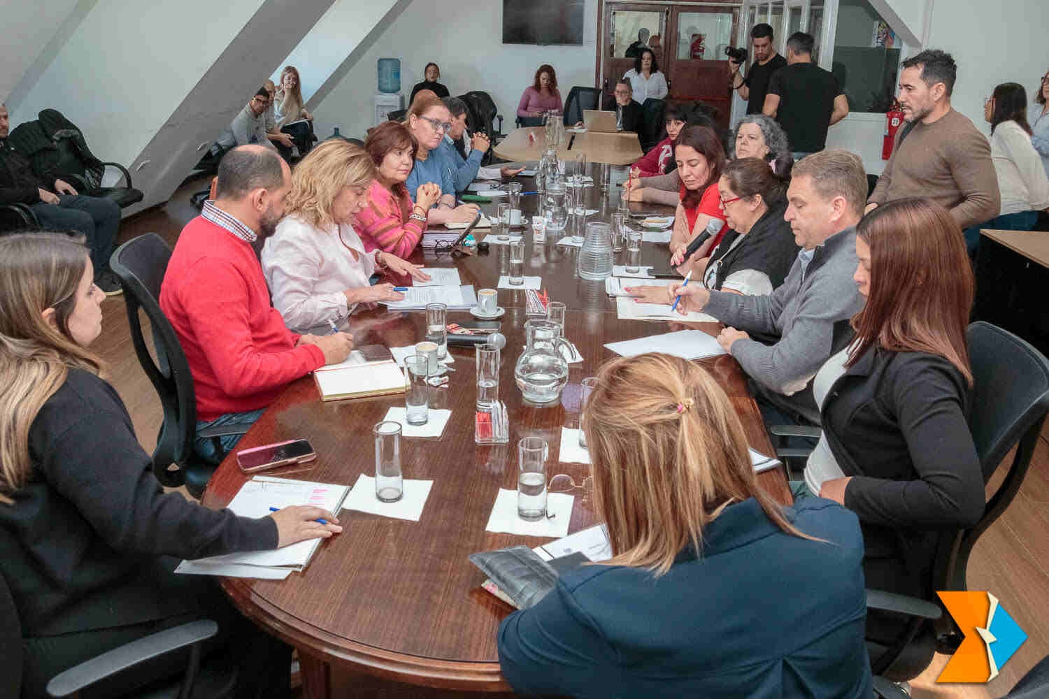 Legisladores abordaron temas de la coyuntura de OSEF junto a ONG en discapacidad