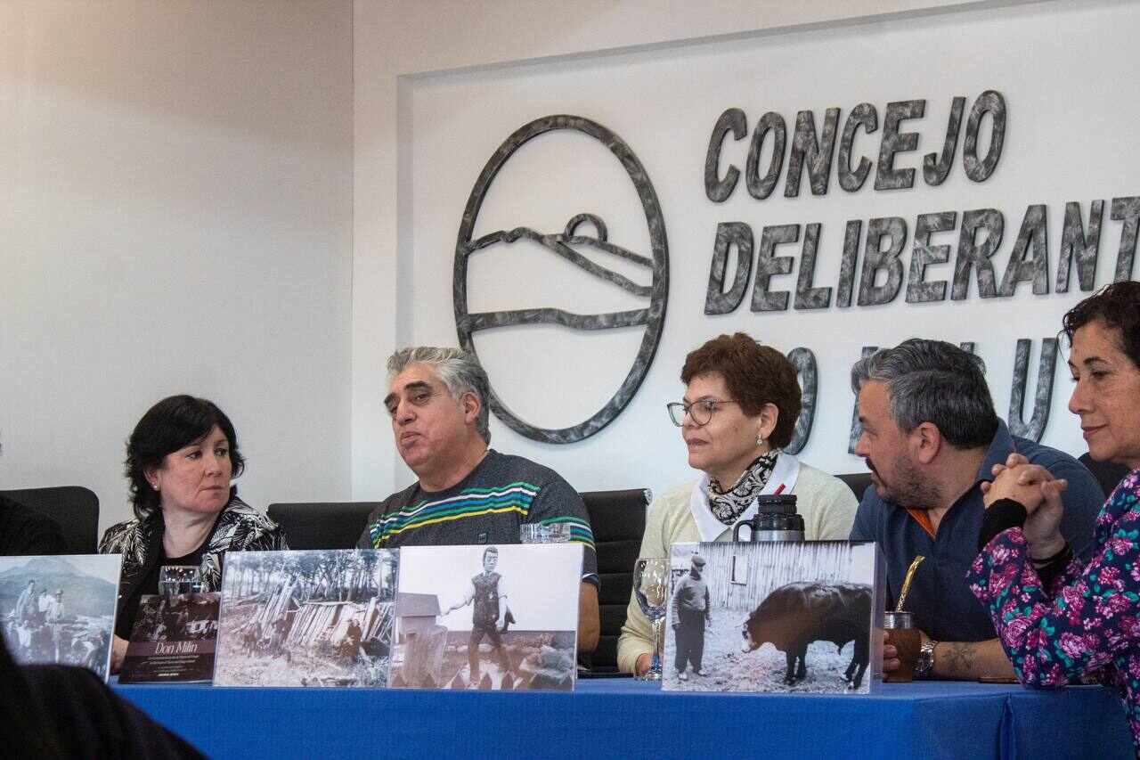 EL Concejo fue escenario de la emotiva presentación de “Don Milín – En el corazón de la isla de Tierra del Fuego”