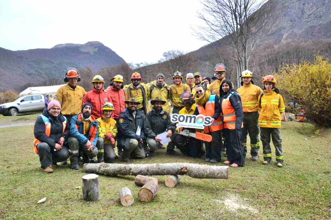 Jornada de encuentro y reconocimiento a los Brigadistas Forestales de Tierra del Fuego