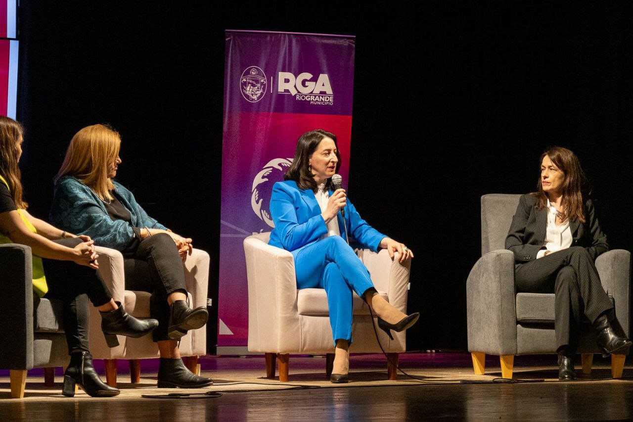 Río Grande y sus políticas municipales en materia de género presentes en CLACSO 2025