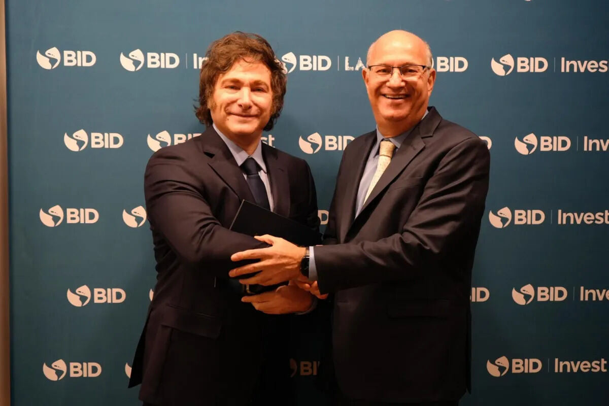 El BID aprobó  dos préstamos por u$s1.200 millones para la Argentina