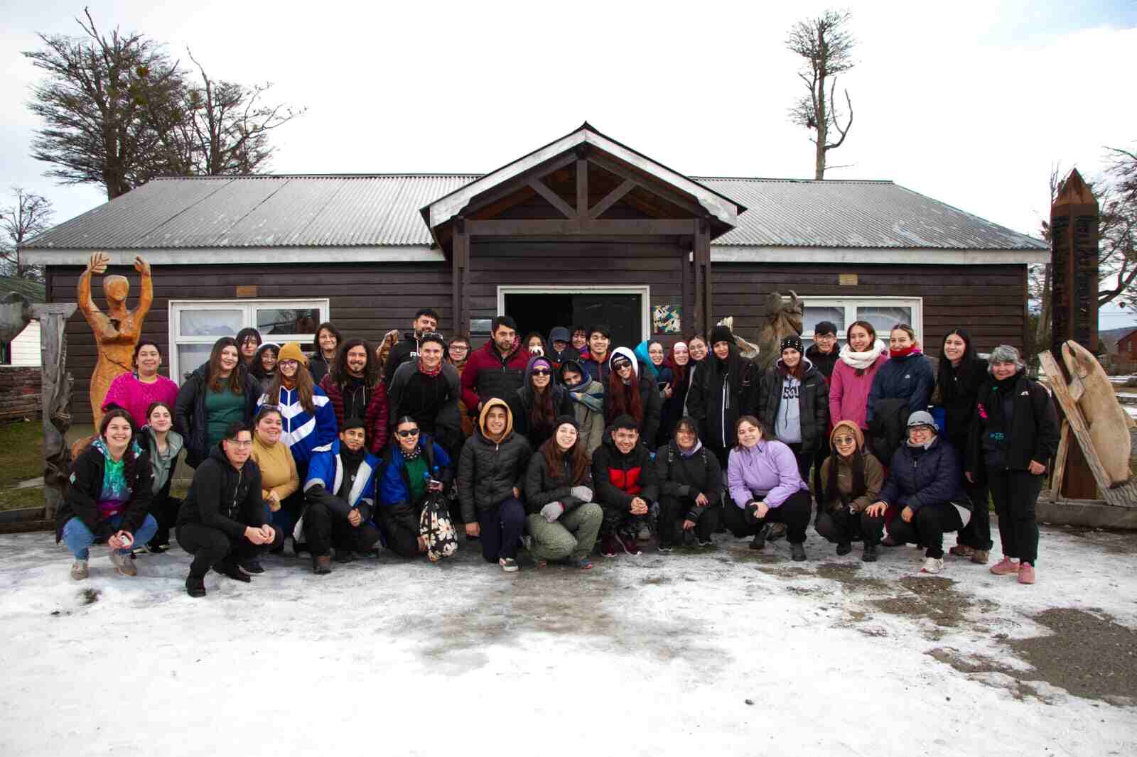 Las juventudes disfrutan las vacaciones de invierno con la muni