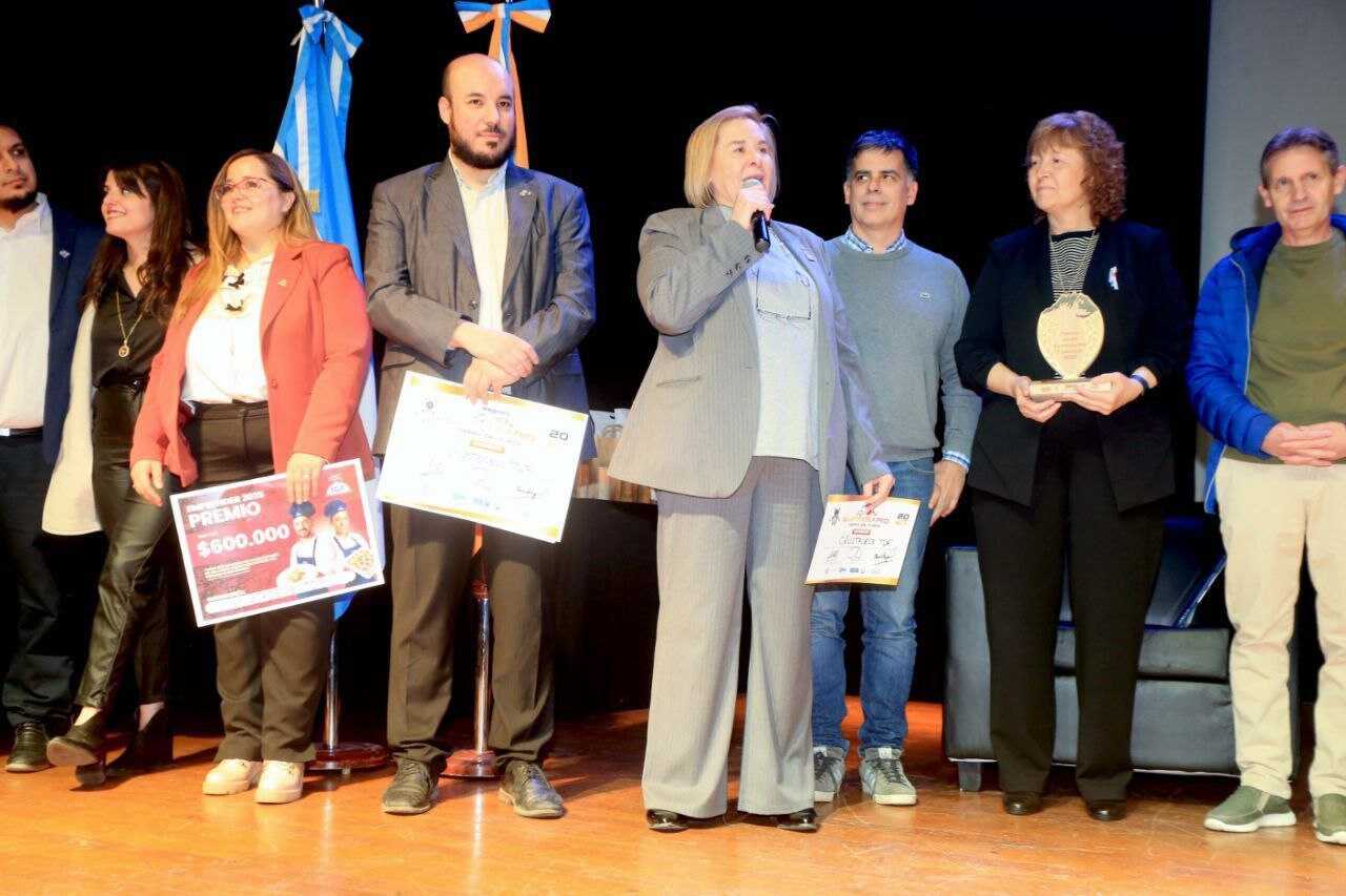 Crustáceos Tierra del Fuego ganó el premio Joven Empresario TDF 2025