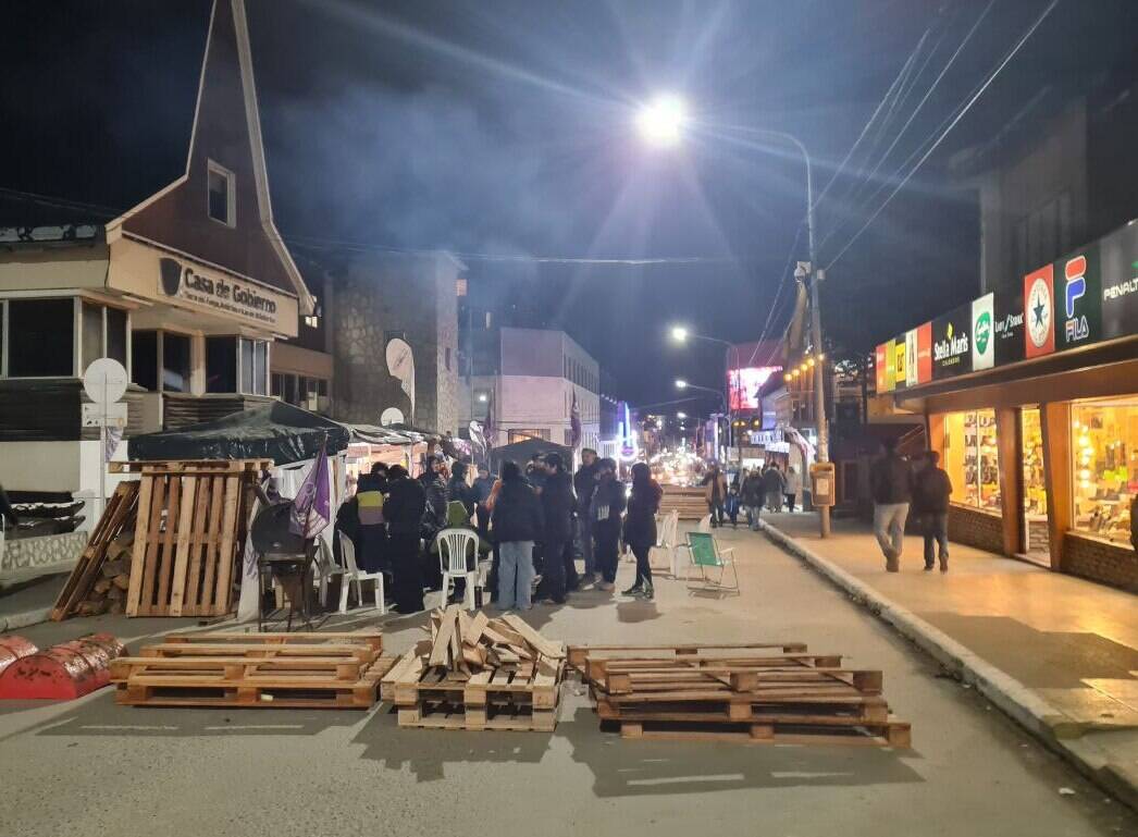Cámaras de la provincia solicitan al Gobernador acciones urgentes ante bloqueo gremiale