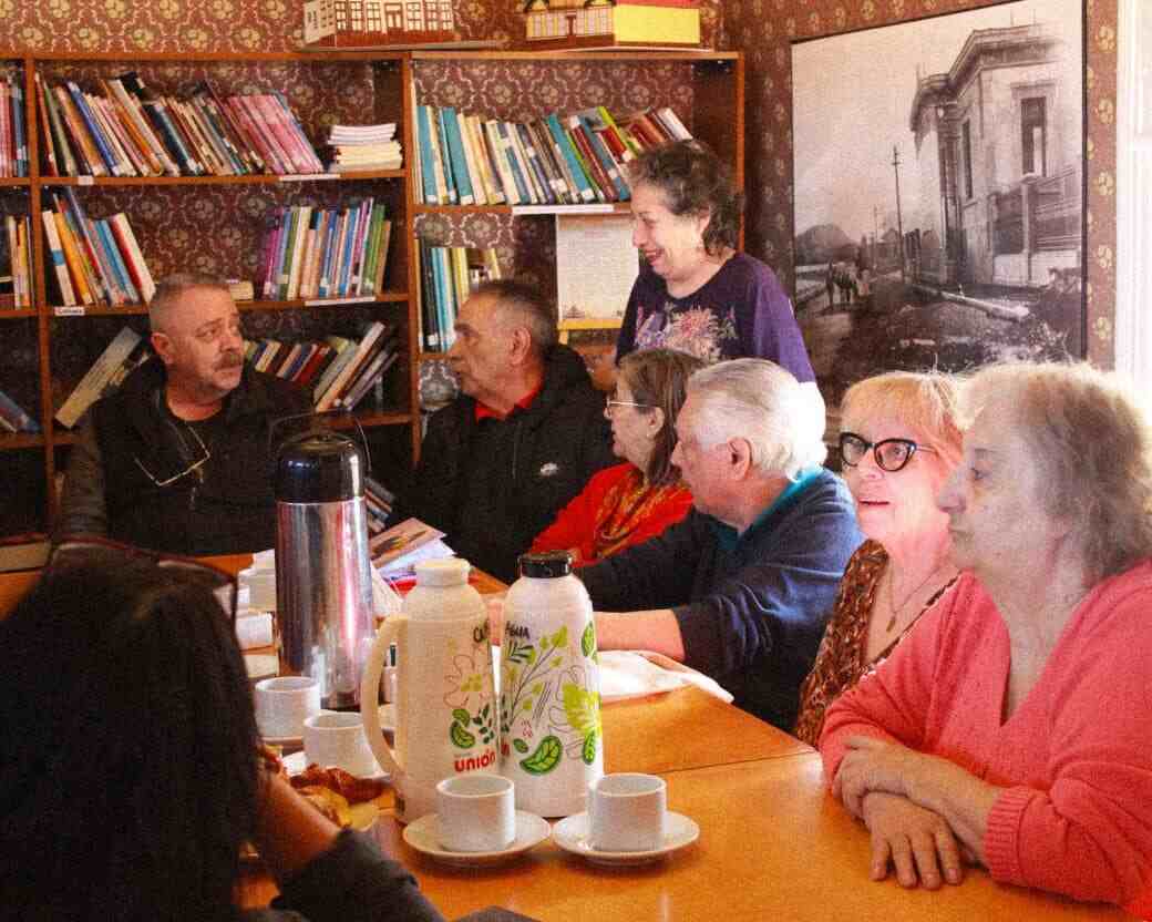 Secretaría de Cultura y Educación llevó adelante una nueva reunión junto a la Comisión de Antiguos y Pioneros Pobladores