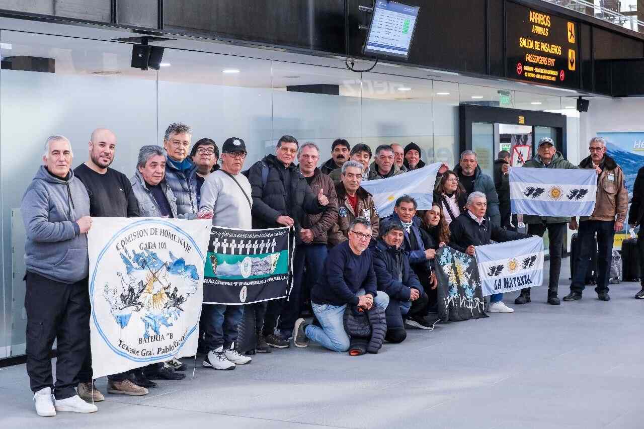 La Municipalidad de Ushuaia recibió a Excombatientes de Malvinas y a familiares de caídos