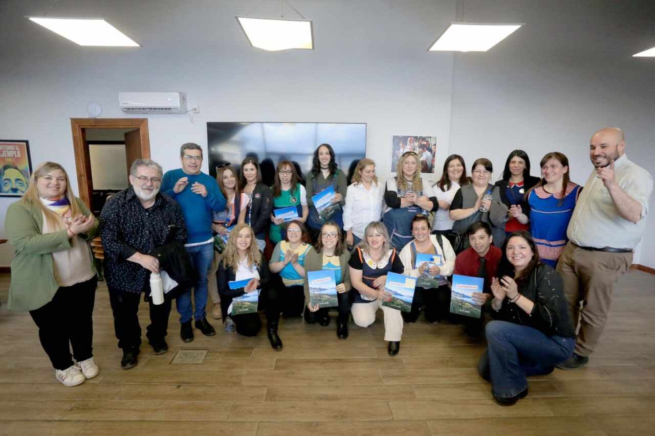 La Municipalidad de Ushuaia firmó un nuevo convenio del programa “Construyendo Caminos”