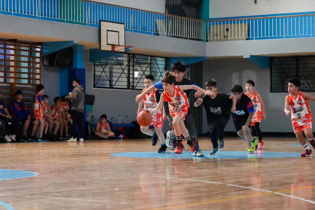 El Municipio impulsa el crecimiento de 200 Escuelas Deportivas en Río Grande