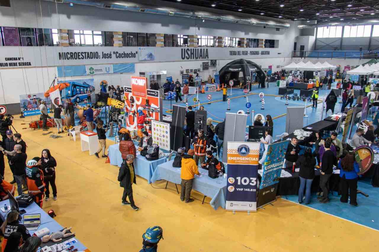 Comenzó la Expo “Ushuaia Ciudad Segura” y continuará este jueves