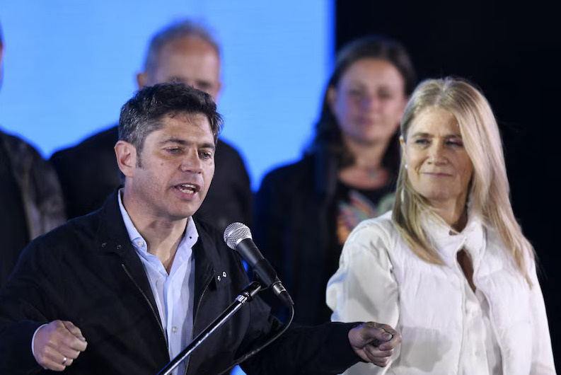 Kicillof difundió una carta pública a Milei en que lo criticó por excluir a  quienes  no integran el bloque oficialista