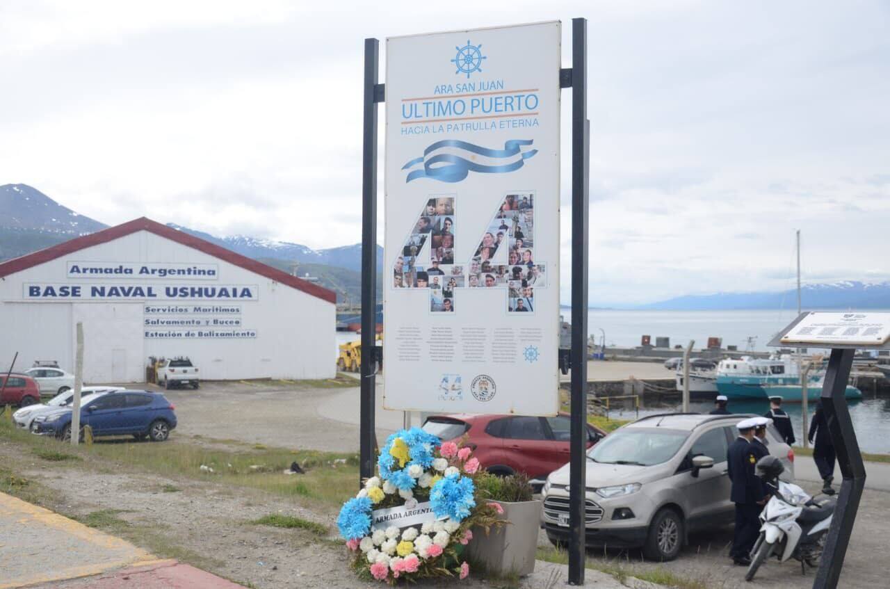 Ushuaia homenajeó a los 44 Héroes y Heroína del Submarino ARA San Juan