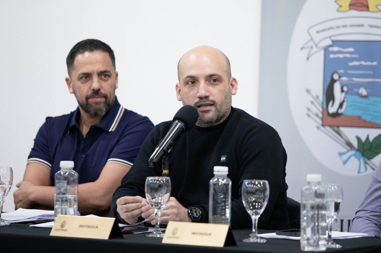 “Optimizamos los recursos de la agencia sin recortar ningún derecho ni programa”