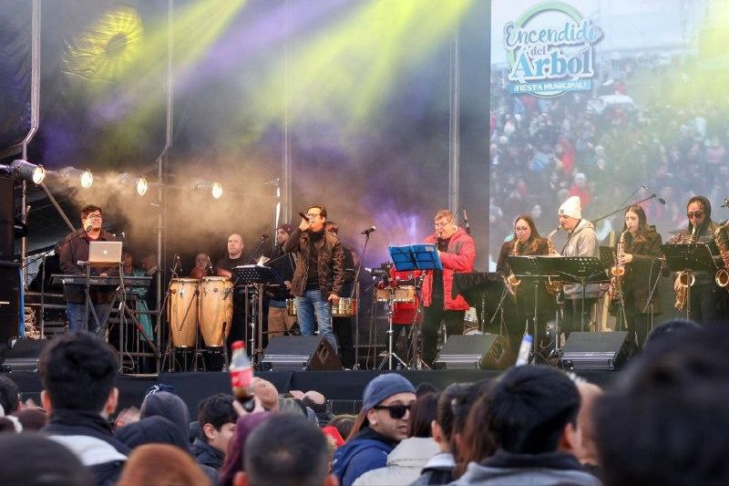 Artistas de la ciudad brillarán en el escenario de la Fiesta Municipal del Encendido del Arbolito