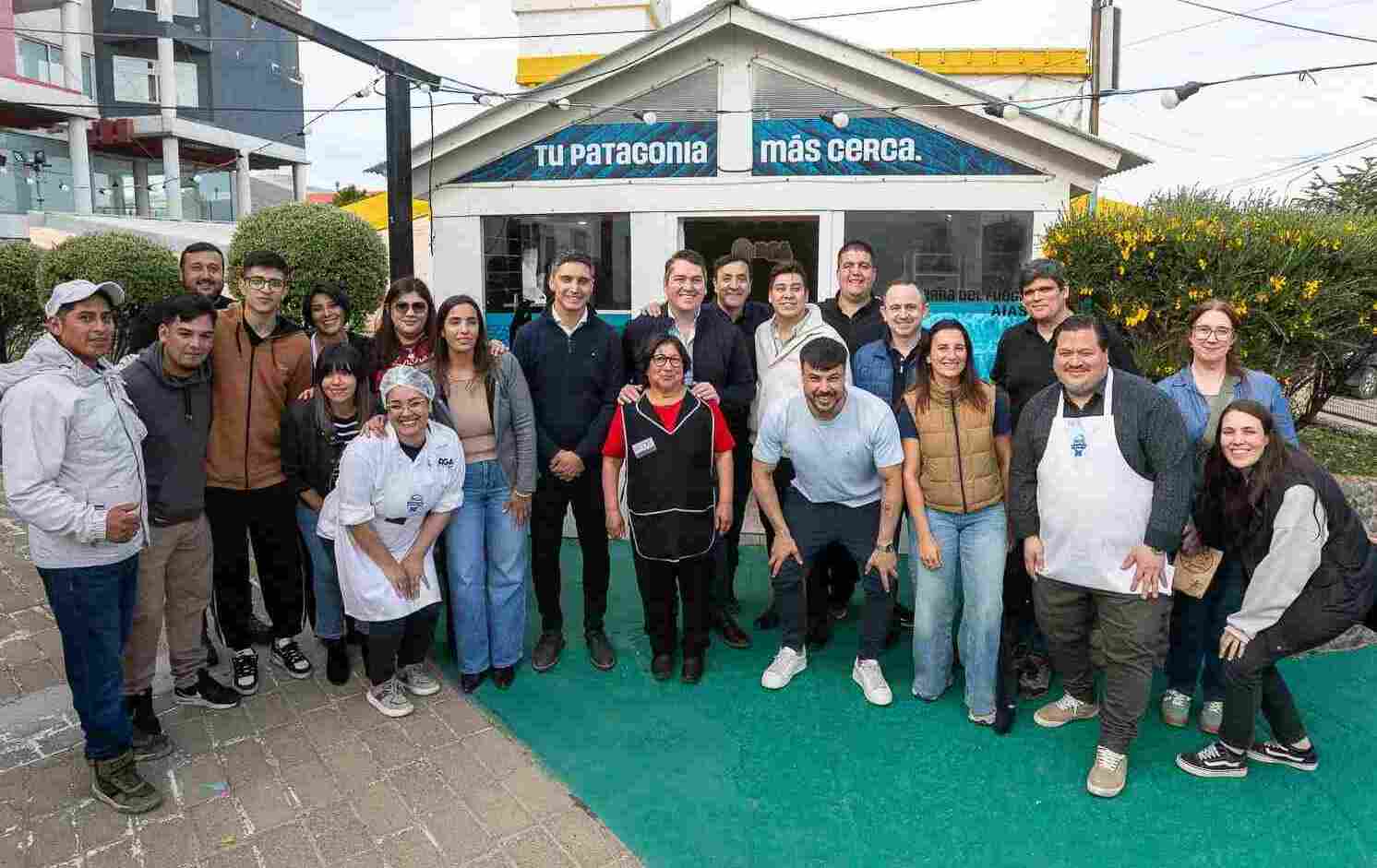 El Mercado del Atlántico ya abrió sus puertas en el Paseo Canto del Viento