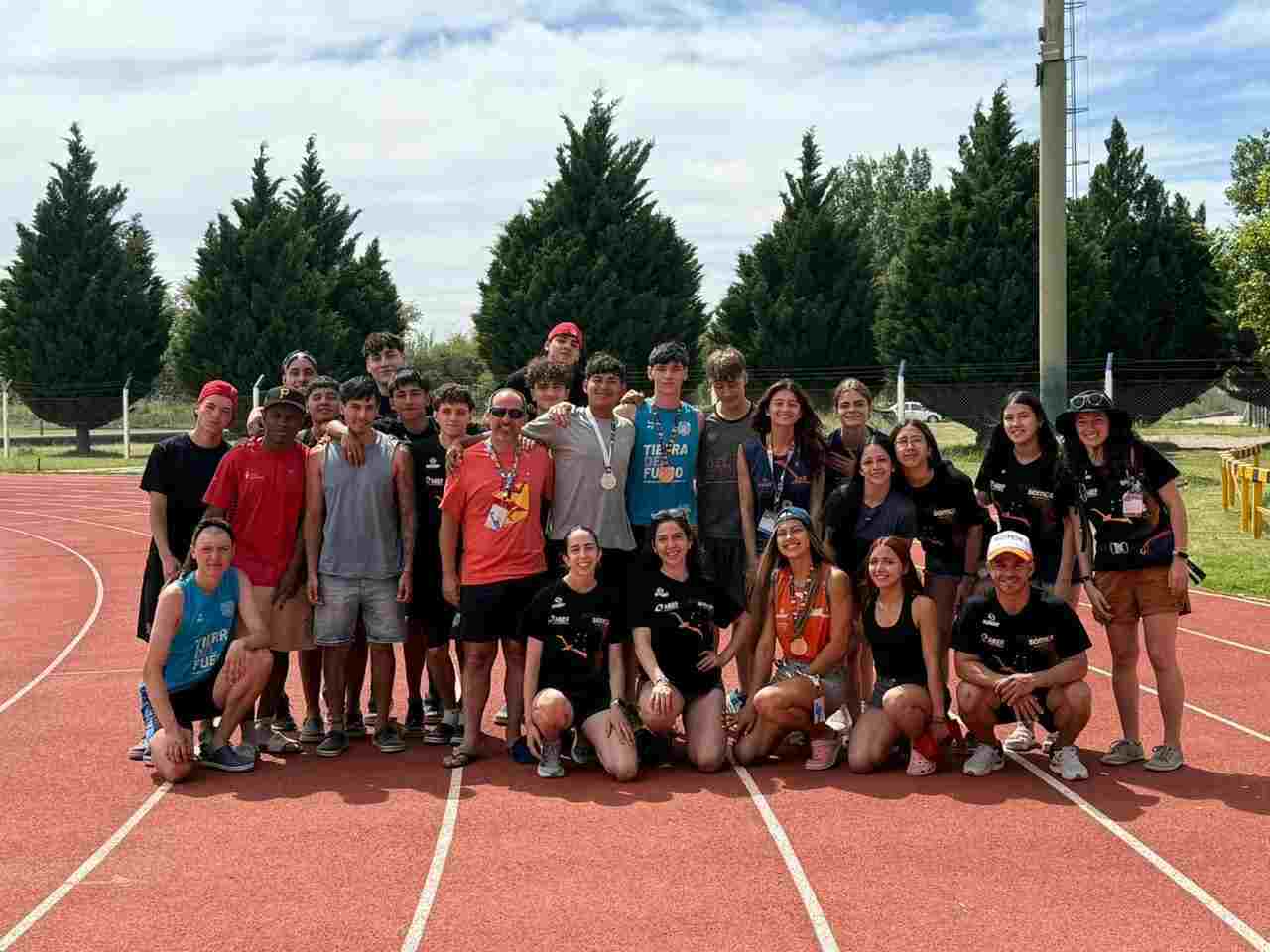 Tierra del Fuego cierra una destacada participación en los Juegos Binacionales de la Araucanía 2025