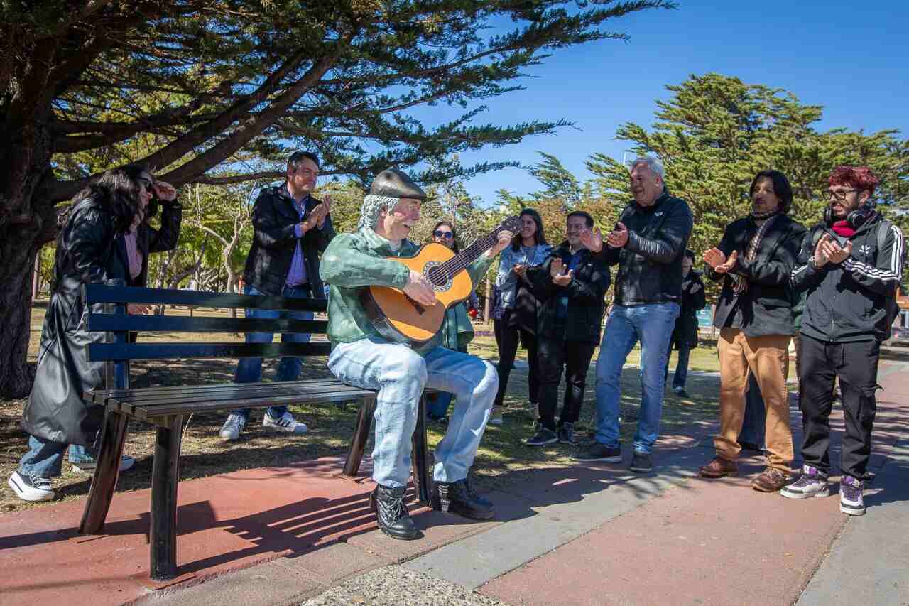 "Este homenaje fortalece el legado de quien dedicó su vida a construir la identidad de Río Grande"