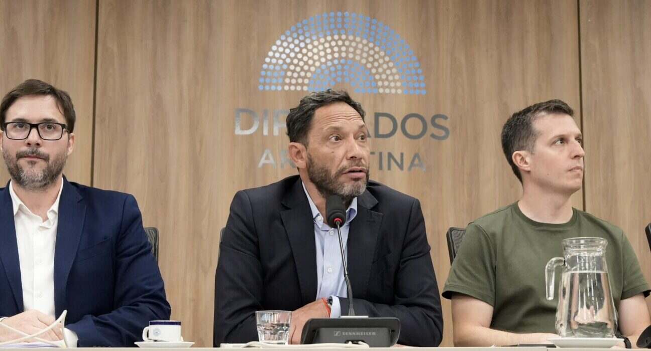 Libra:  Denuncia al fiscal Taiano por encubrimiento y  piden explicaciones a Milei