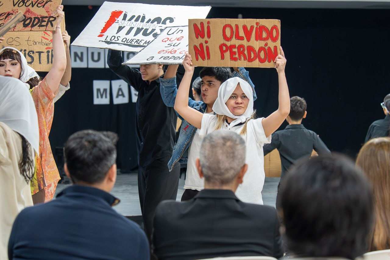 La Provincia conmemoró el  Día de la Memoria, por la Verdad y la Justicia con un acto en el Centro Cultural Yaganes