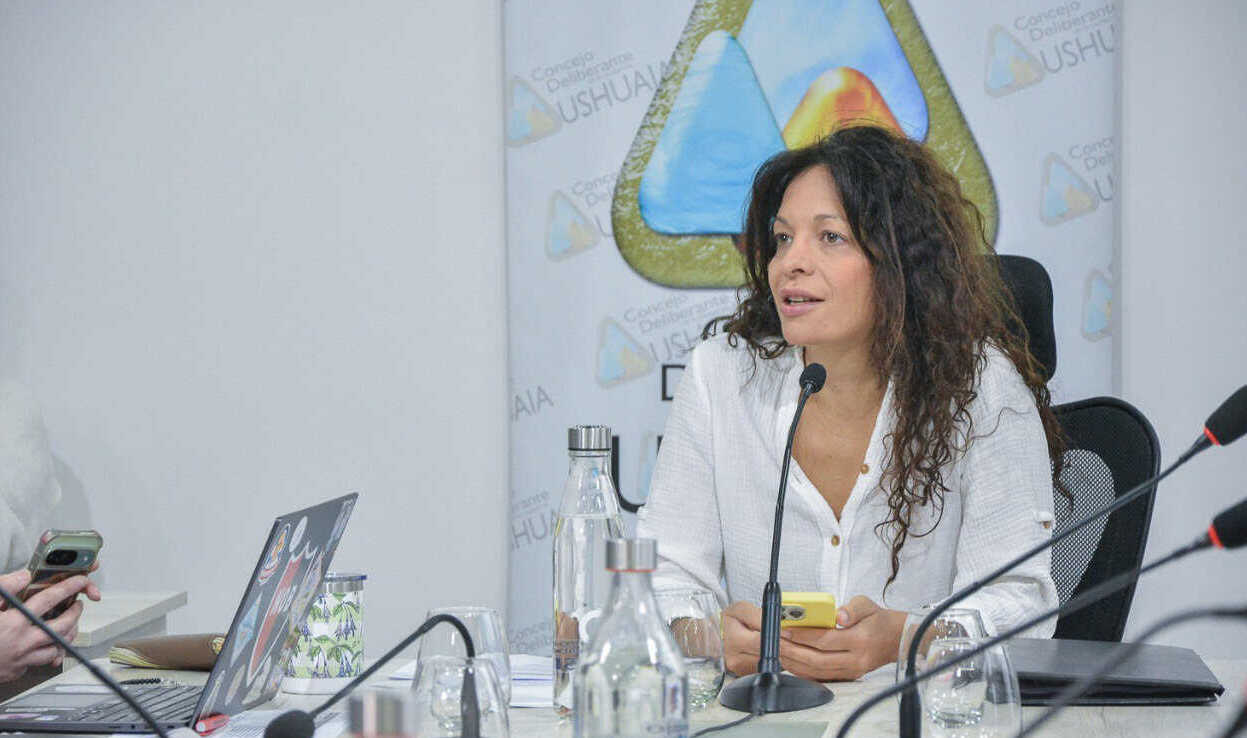 Laura Avila: “Cuidar el ambiente es cuidar nuestra casa común y el futuro de Ushuaia”