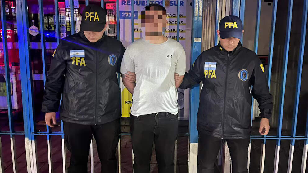 Detuvieron  ciudadano ruso acusado de liderar una red global de fake news contra el Gobierno