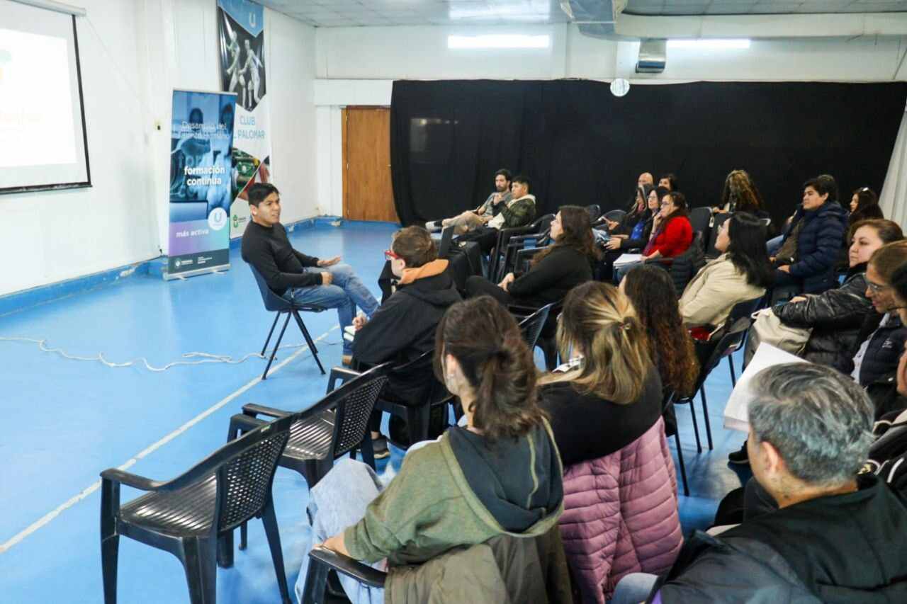El Municipio llevó adelante una jornada de Prevención del Suicidio para los trabajadores de diferentes áreas
