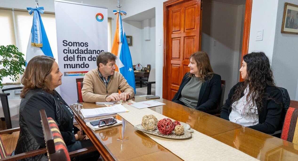 Ante el recorte del Programa Nacional Remediar, la Provincia pone en marcha el Programa de Medicamentos Fueguinos