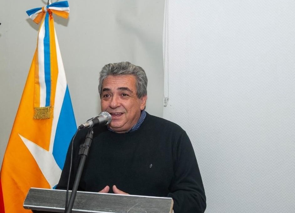 Becerra: “Espero que el Gobierno Provincial se saque las anteojeras y mire para los costados”