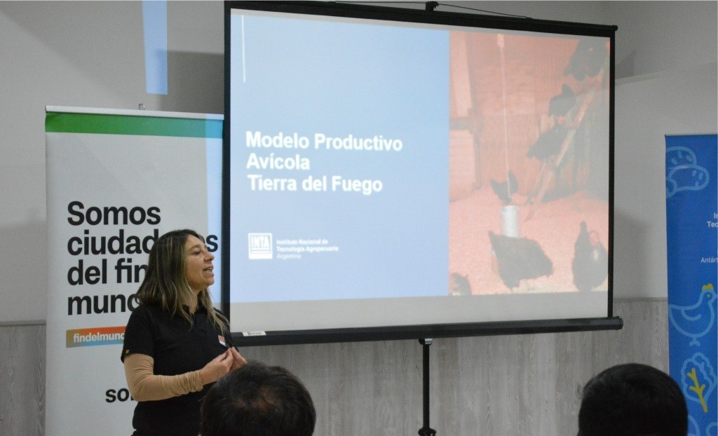 Finalizaron las Jornadas Avícolas para fortalecer la actividad productiva en Tierra del Fuego