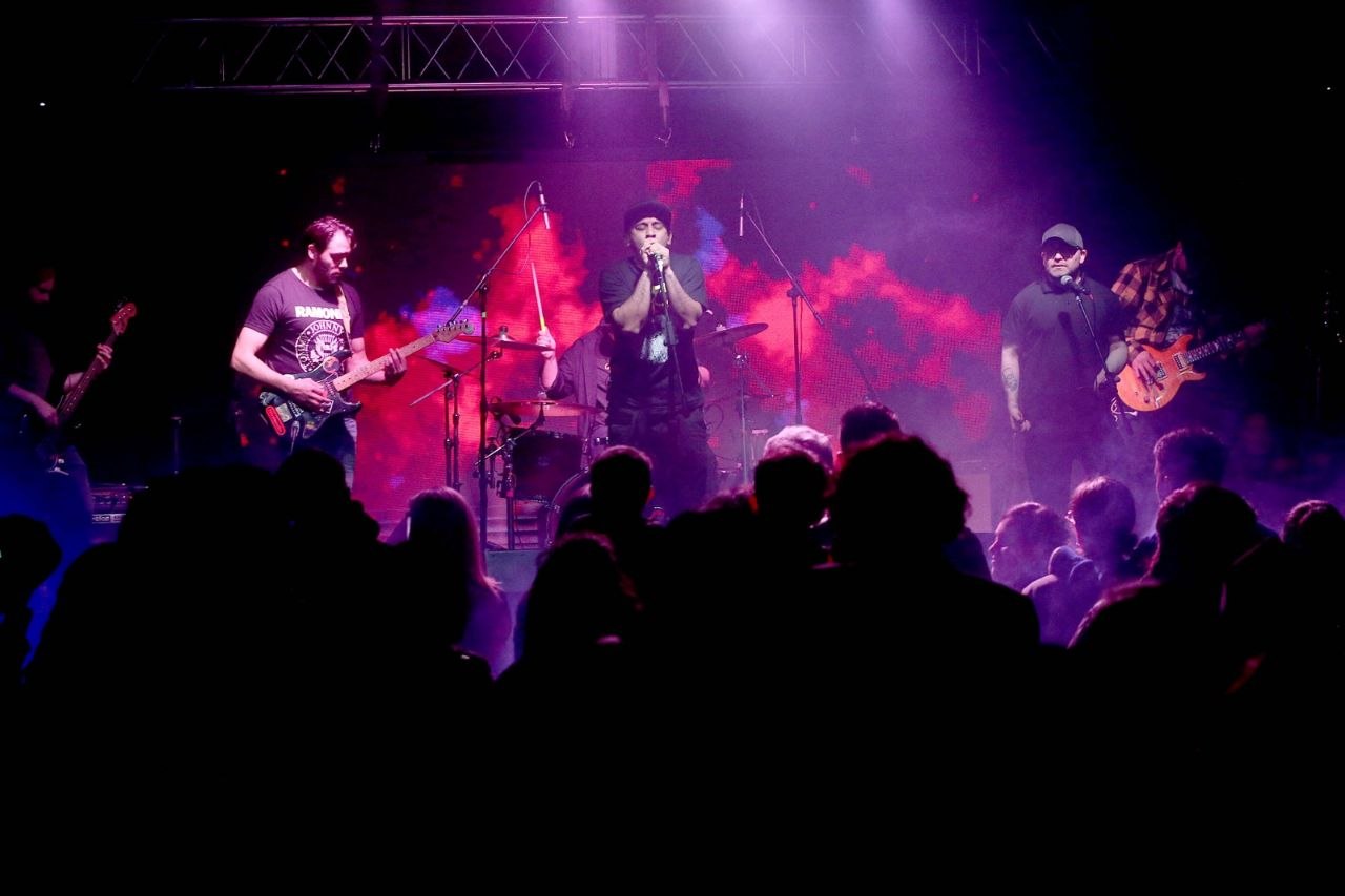 El Rock tuvo su noche en la Fiesta Nacional de la “Noche Más Larga” 2026