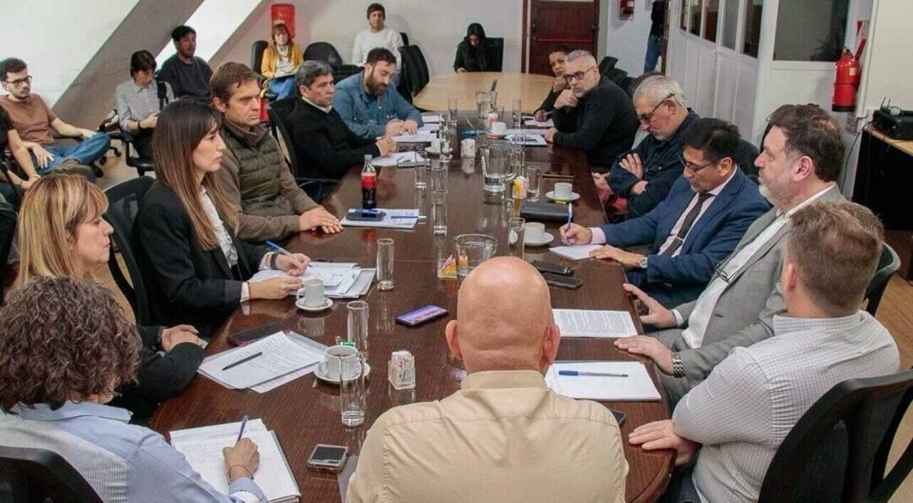 El juez  González participó de la Comisión Especial que investiga la instalación de LeoLabs en Tolhuin