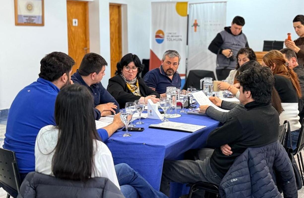 El Concejo avanzó con adjudicaciones de tierras y continúa el análisis de las tarifas de las Termas