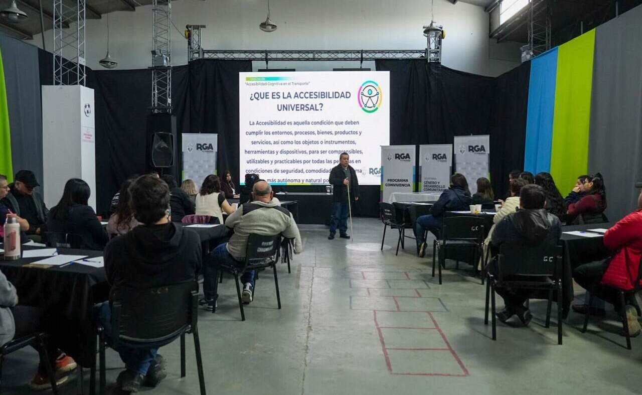 Río Grande promueve un transporte más accesible con el Programa “Aprendo a tomar el cole”
