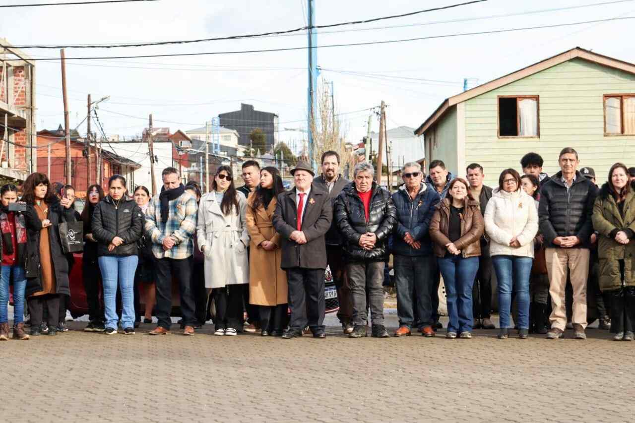 “Vamos a continuar acompañando a la comunidad boliviana”, afirmó Becerra