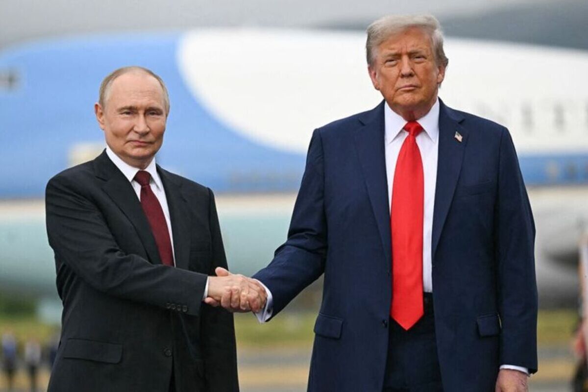 Trump levanta sanciones a Rusia e insta a Ucrania a buscar un nuevo líder que negocie la paz